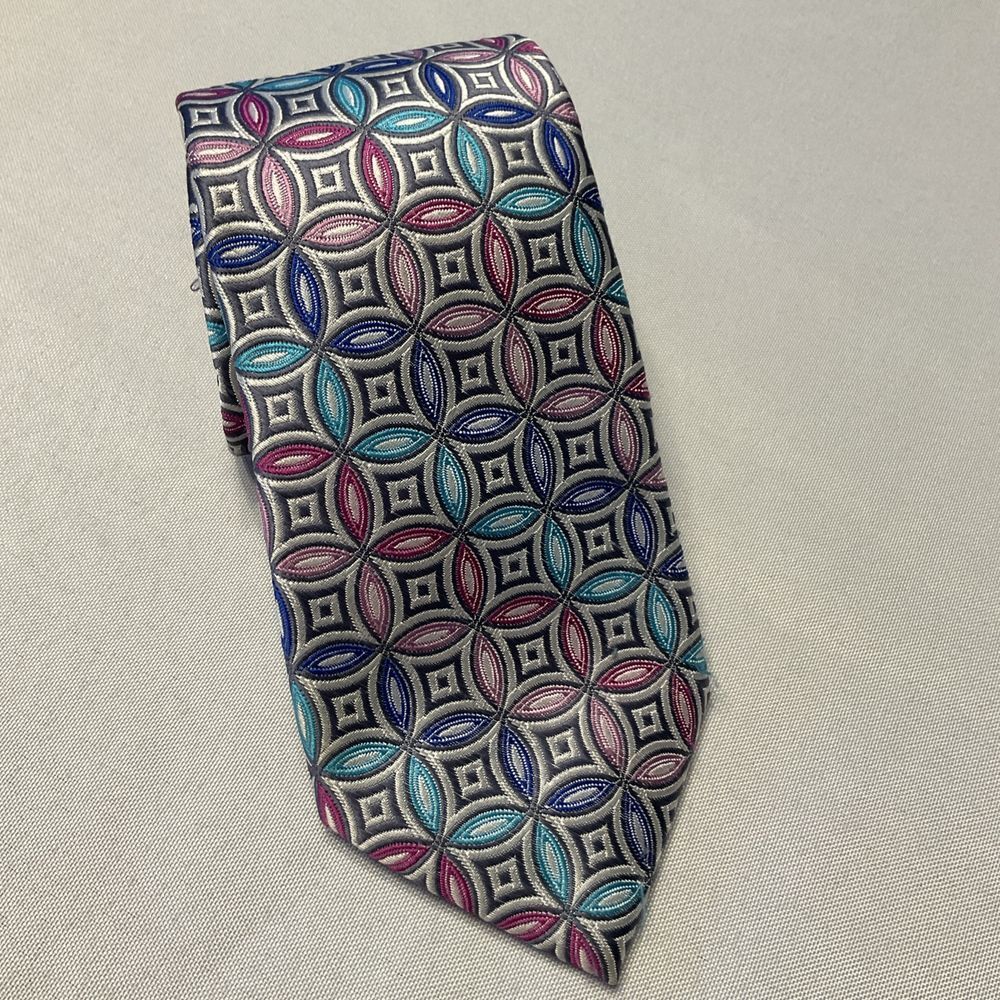Kilburne And Finch Men's Necktie 100%‎ Microfiber Silver Pink Teal Geometric